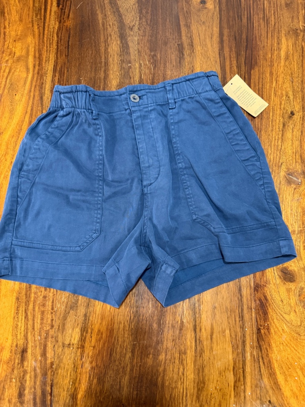 NWT Eddie Bauer High Waist Everyday Shorts S Outdoor Travel Casual